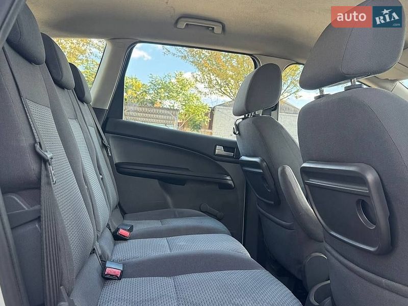 Мінівен Ford C-Max 2006 в Дніпрі