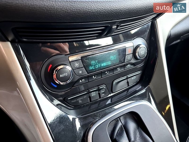 Мінівен Ford C-Max 2016 в Києві