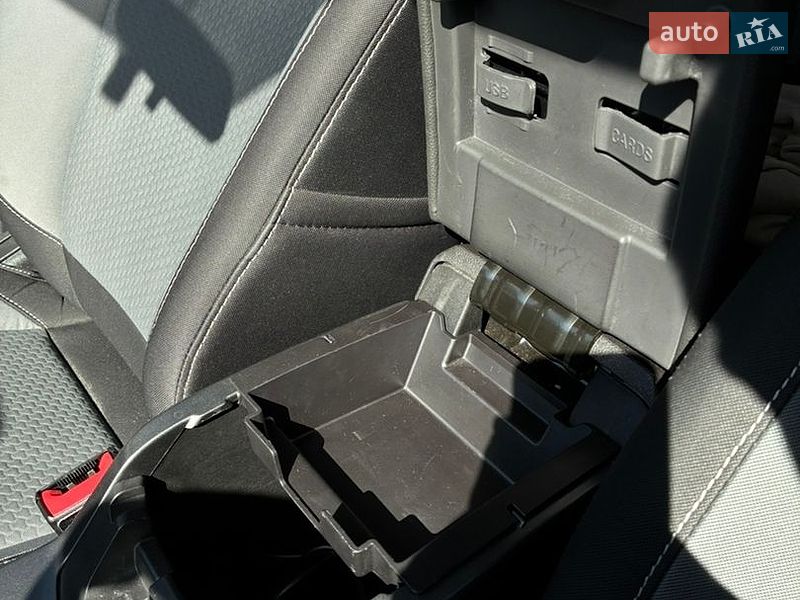 Минивэн Ford C-Max 2017 в Фастове