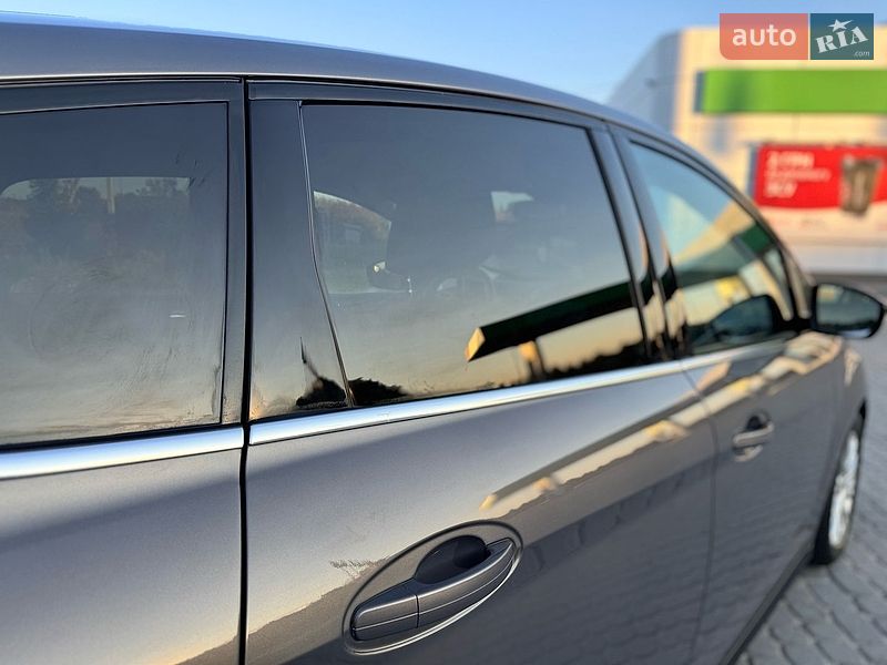 Мінівен Ford C-Max 2013 в Стрию