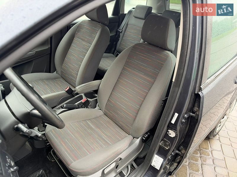 Минивэн Ford C-Max 2009 в Львове