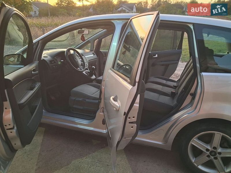 Мінівен Ford C-Max 2006 в Івано-Франківську