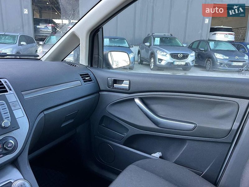 Минивэн Ford C-Max 2010 в Львове