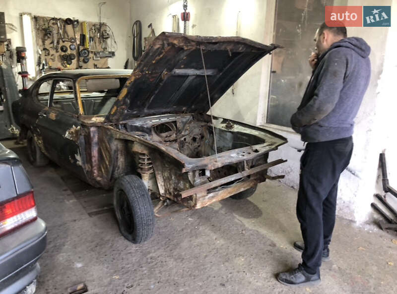 Купе Ford Capri 1971 в Львове