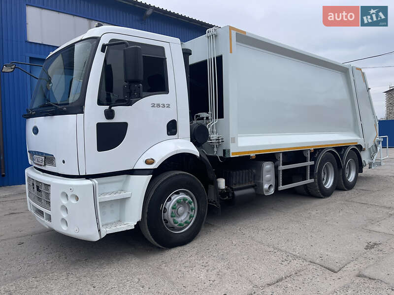 Ford Cargo 2012 Ford Cargo 2012