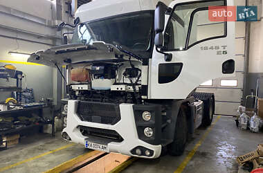 Тягач Ford Cargo 2020 в 