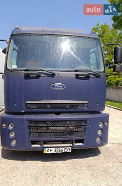 Вантажний фургон Ford Cargo 2008 в Дніпрі