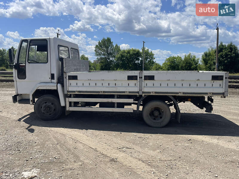 Борт Ford Cargo 1988 в Ивано-Франковске