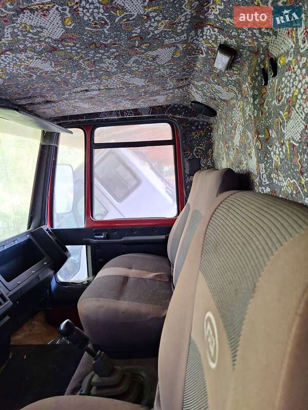 Борт Ford Cargo 1996 в Рахові