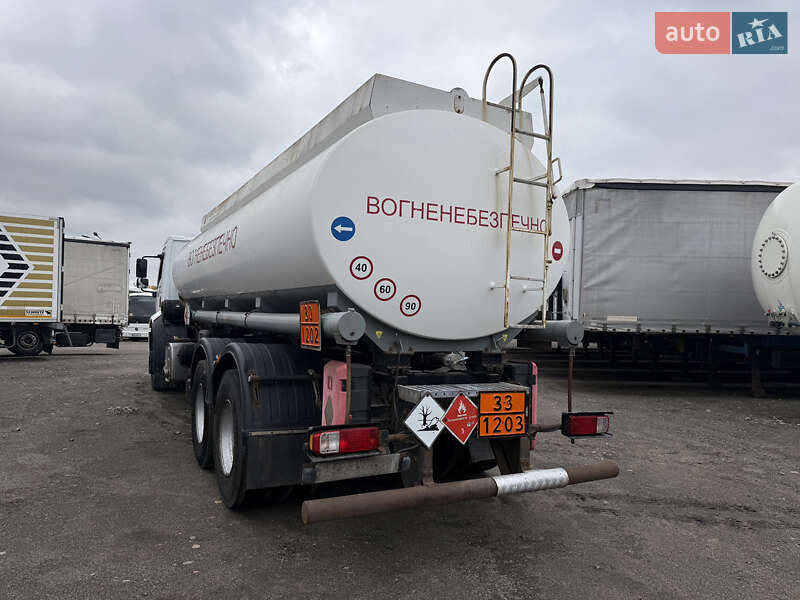 Бензовоз Ford Cargo 2014 в Киеве