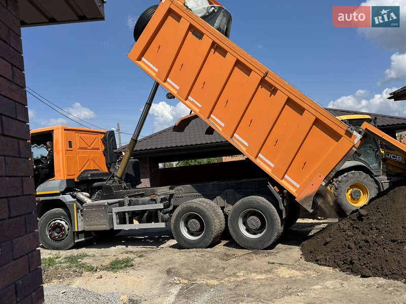 Самоскид Ford Cargo 2017 в Дніпрі
