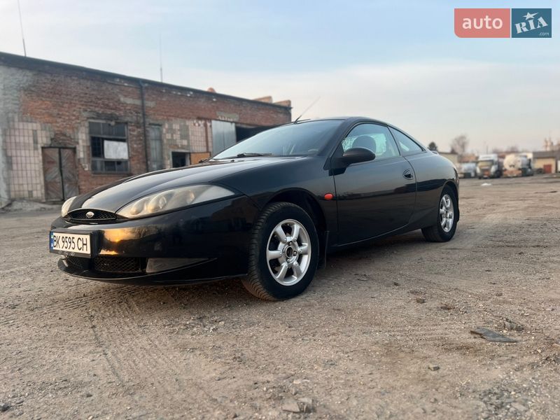 Купе Ford Cougar 1999 в Дубні