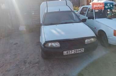 Грузовой фургон Ford Courier 1996 в Виннице