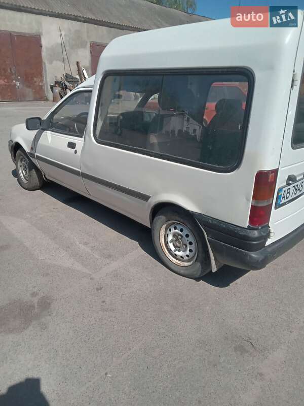 Мінівен Ford Courier 1994 в Погребище