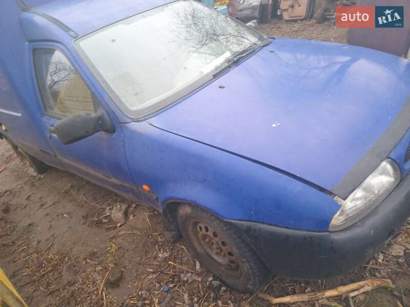 Мінівен Ford Courier 1996 в Києві