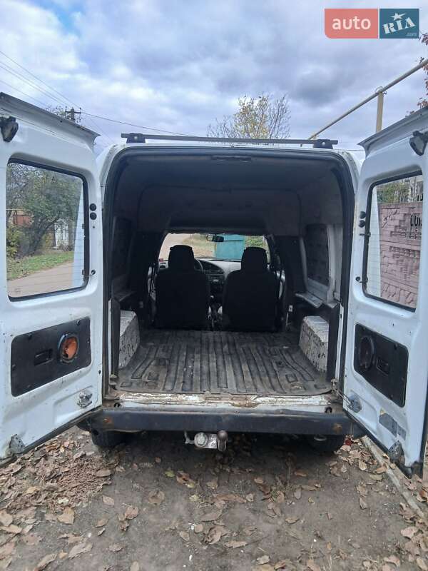Минивэн Ford Courier 1999 в Апостолово фото 2 Минивэн Ford Courier 1999 в Апостолово