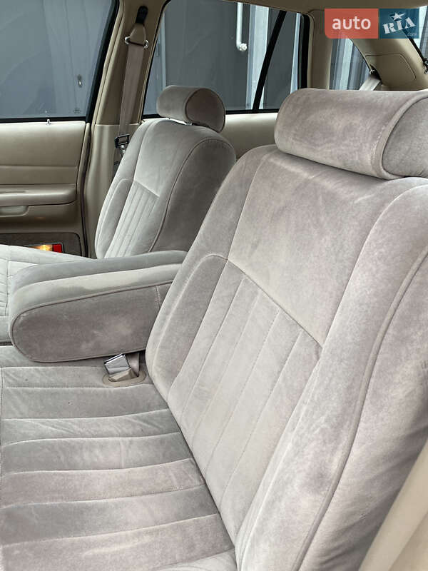 Седан Ford Crown Victoria 1994 в Киеве