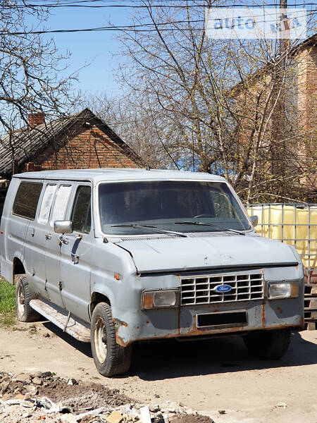 Универсал Ford E-350 1991 в Луцке