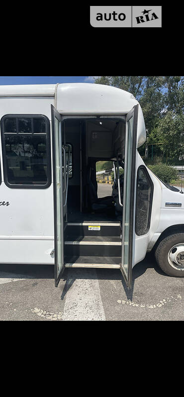 Мікроавтобус Ford E-450 2016 в Харкові фото 4 Мікроавтобус Ford E-450 2016 в Харкові