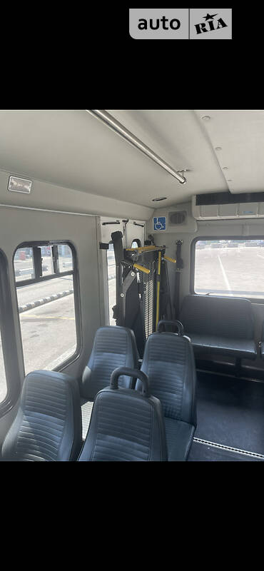 Мікроавтобус Ford E-450 2016 в Харкові фото 10 Мікроавтобус Ford E-450 2016 в Харкові