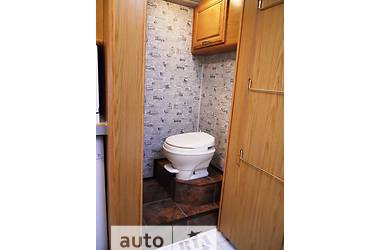 Минивэн Ford E-series 1997 в 