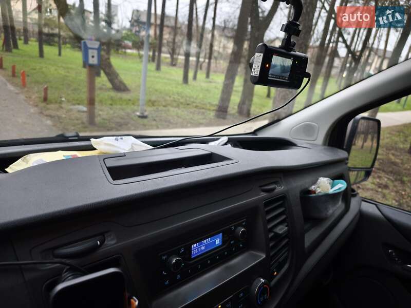 Минивэн Ford E-Transit Custom 2023 в Киеве фото 17 Минивэн Ford E-Transit Custom 2023 в Киеве
