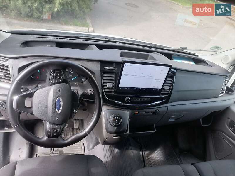 Грузовой фургон Ford E-Transit 2022 в Киеве