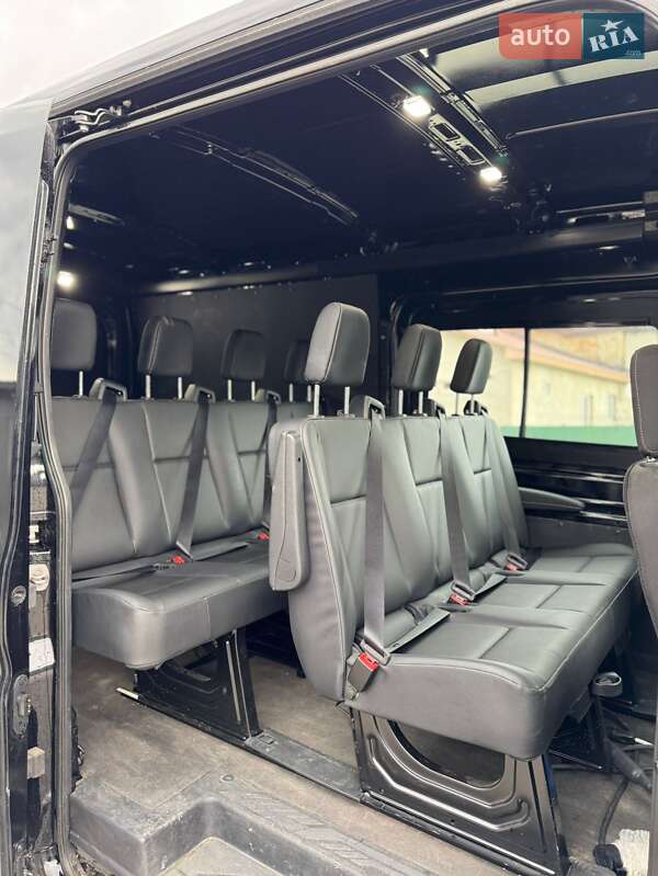 Микроавтобус Ford E-Transit 2023 в Сокале