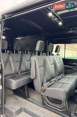 Микроавтобус Ford E-Transit 2023 в 