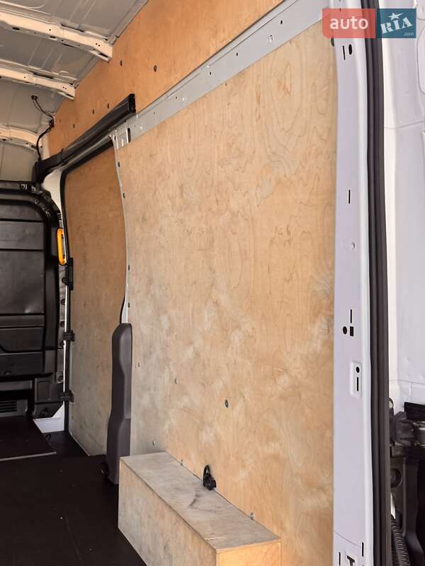 Грузовой фургон Ford E-Transit 2023 в Луцке фото 30 Грузовой фургон Ford E-Transit 2023 в Луцке