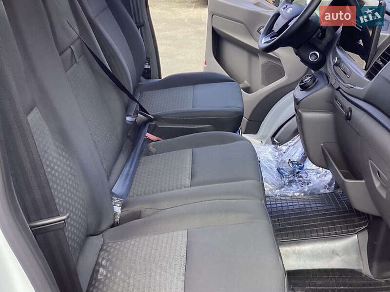 Другие грузовики Ford E-Transit 2024 в Киеве