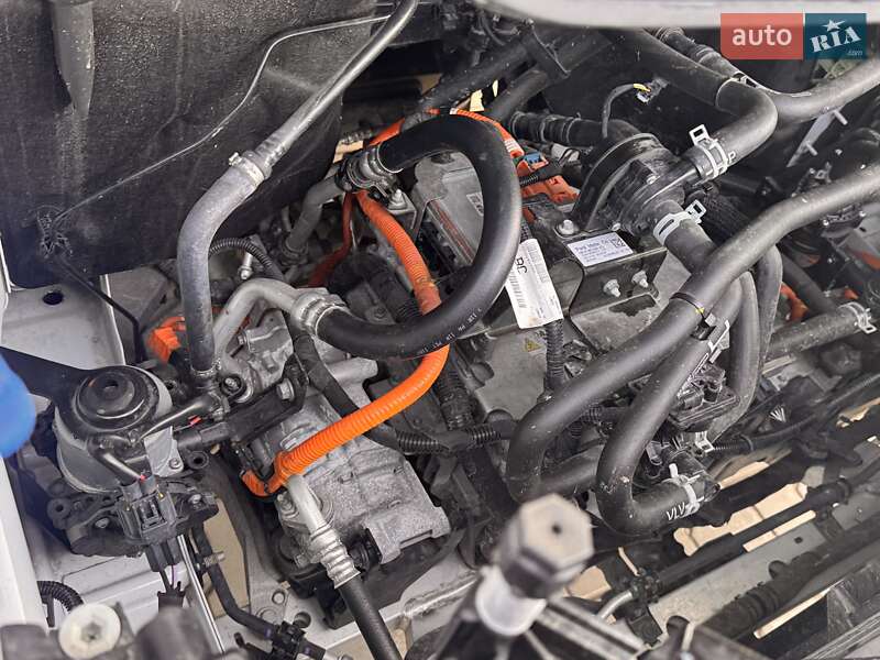 Грузовой фургон Ford E-Transit 2023 в Луцке