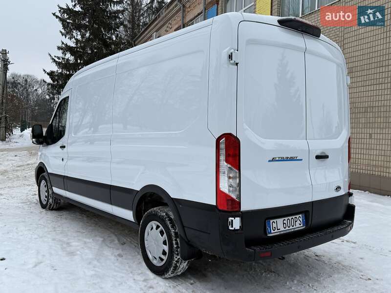 Грузовой фургон Ford E-Transit 2022 в Виннице