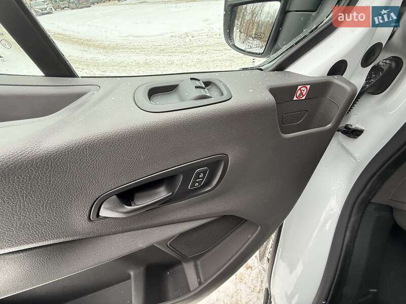 Грузовой фургон Ford E-Transit 2022 в Виннице