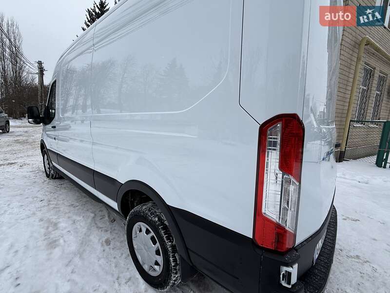 Грузовой фургон Ford E-Transit 2022 в Виннице
