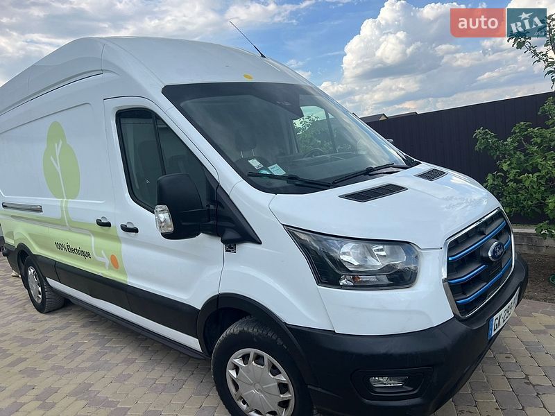 Грузовой фургон Ford E-Transit 2022 в Виннице