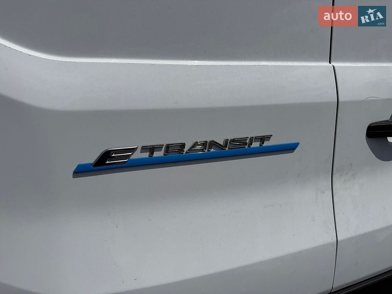 Вантажний фургон Ford E-Transit 2022 в Києві