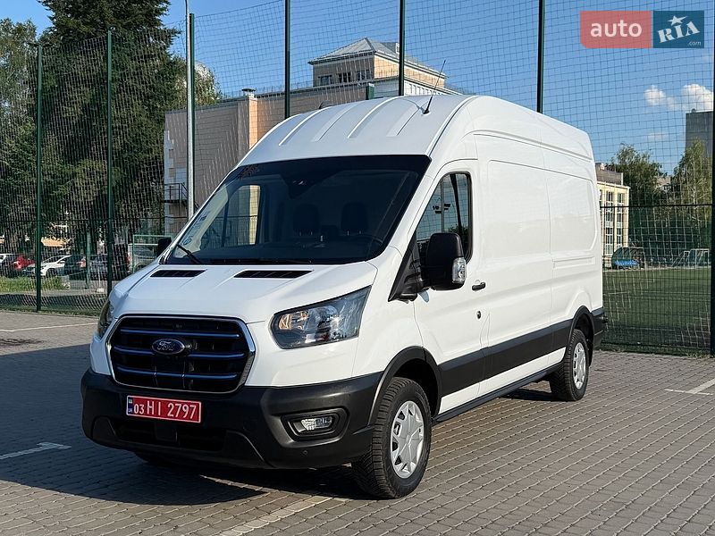 Ford E-Transit 2023