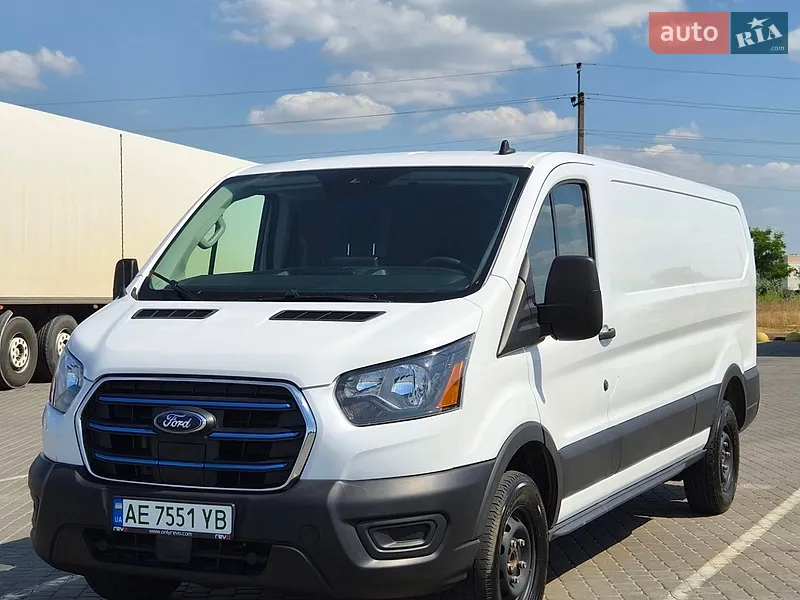 Ford E-Transit 2023