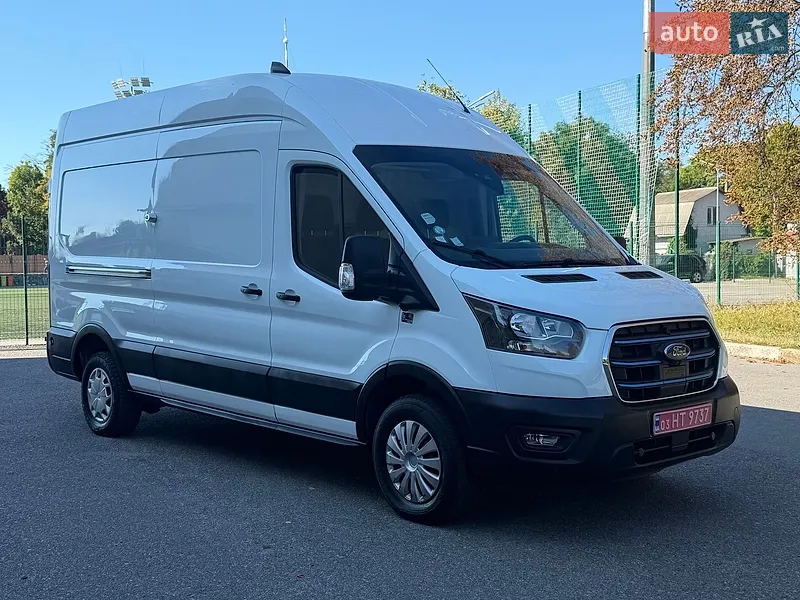 Ford E-Transit 2022