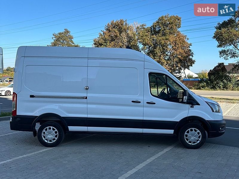 Грузовой фургон Ford E-Transit 2023 в Виннице