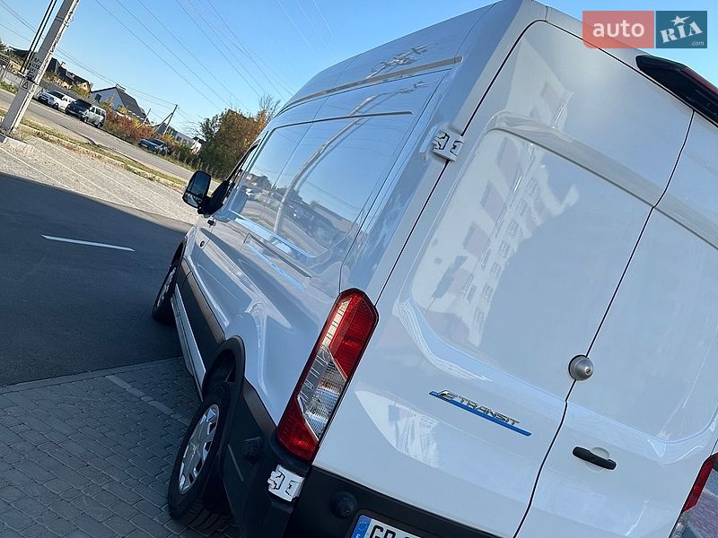 Грузовой фургон Ford E-Transit 2023 в Виннице