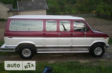 Минивэн Ford Econoline 1987 в Сторожинце