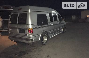Минивэн Ford Econoline 1992 в 