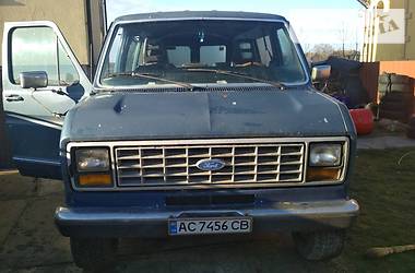 Грузопассажирский фургон Ford Econoline 1989 в Ратным
