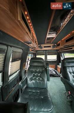 Мінівен Ford Econoline 1992 в 