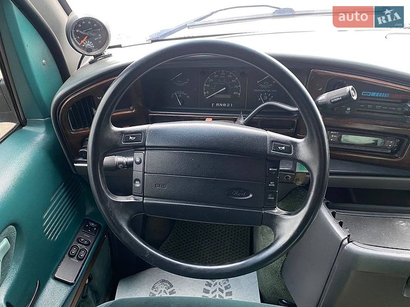 Мінівен Ford Econoline 1996 в Житомирі