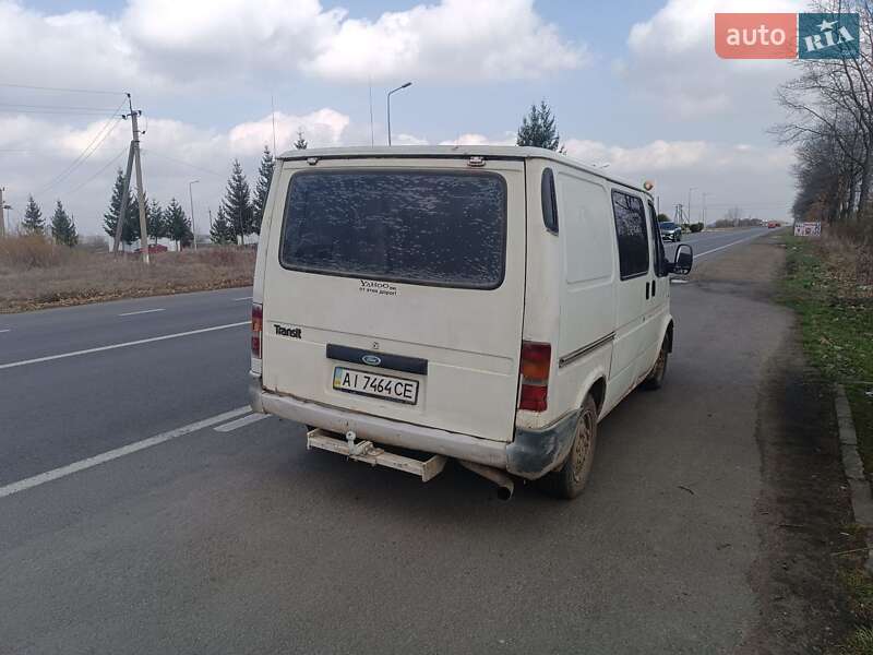 Мінівен Ford Econovan 1996 в Чернівцях