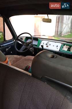 Минивэн Ford Econovan 1983 в 