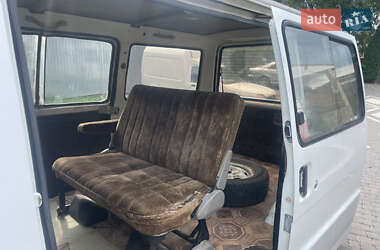 Мінівен Ford Econovan 1988 в 